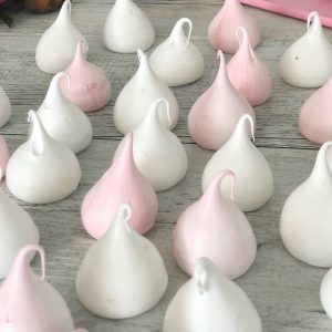 Custom Kisses